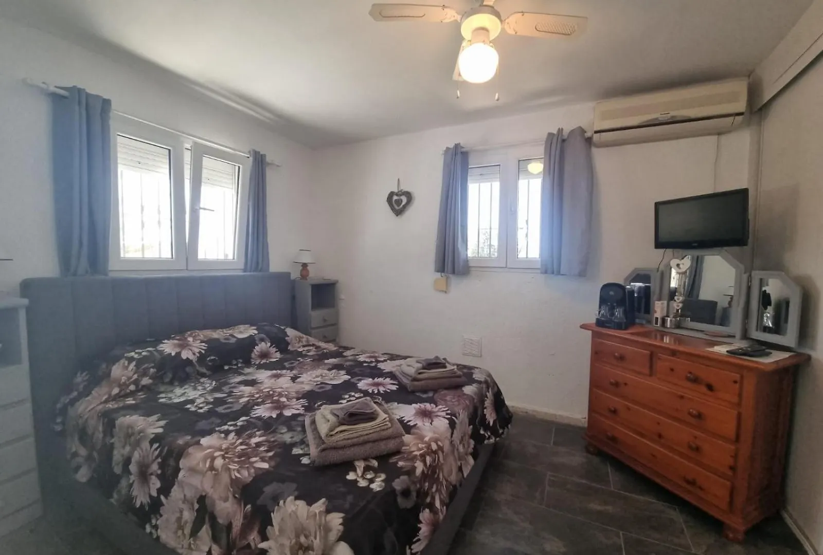 Private Room Ensuite With Balcony Chiclana de la Frontera Apartment